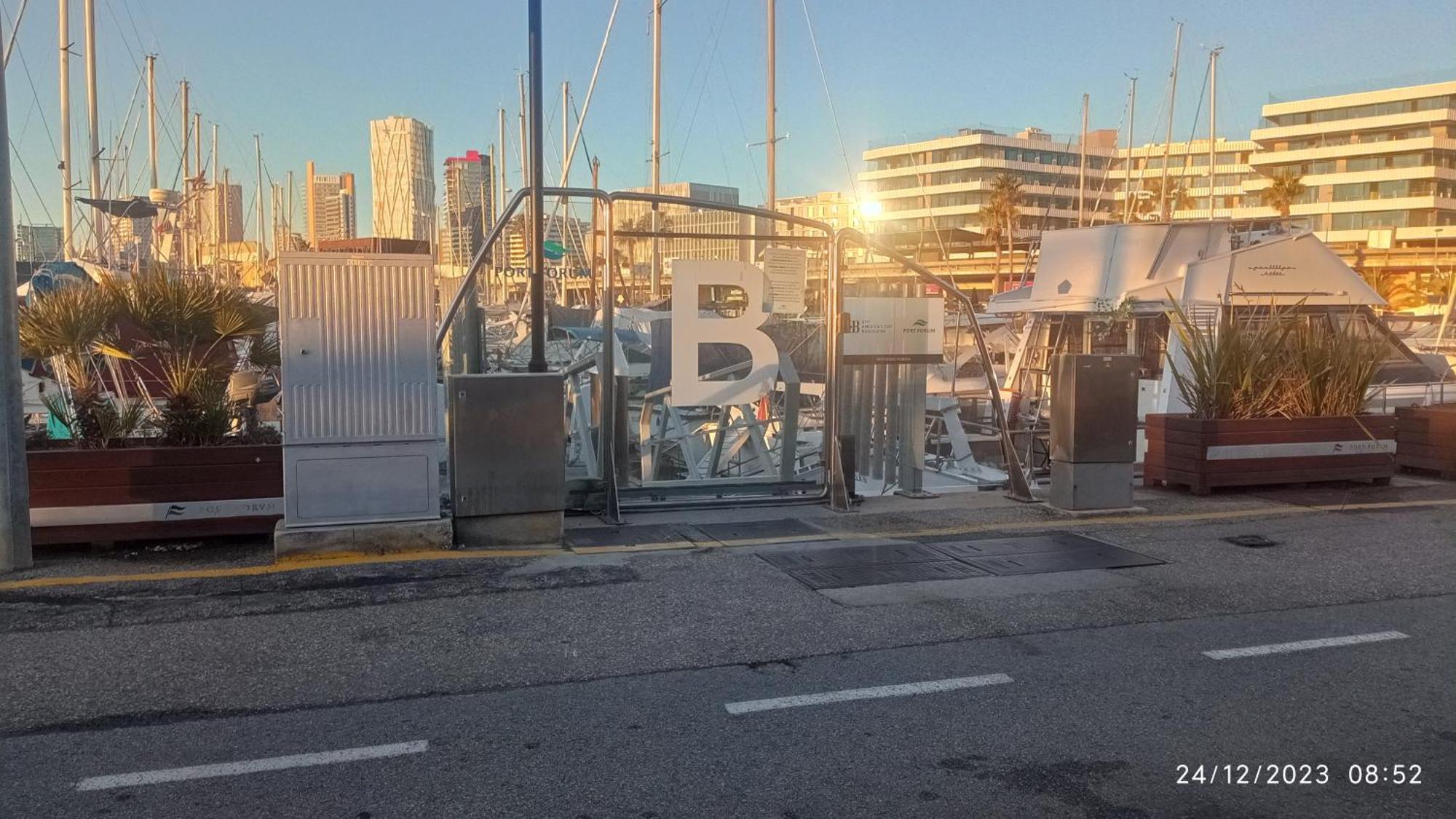 Botel Barcelona Boat Experience