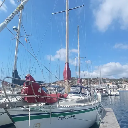 Best Barcelona Boat Experience Sant Adria de Besos Exterior foto