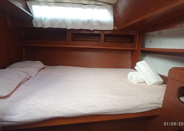 Best Barcelona Boat Experience