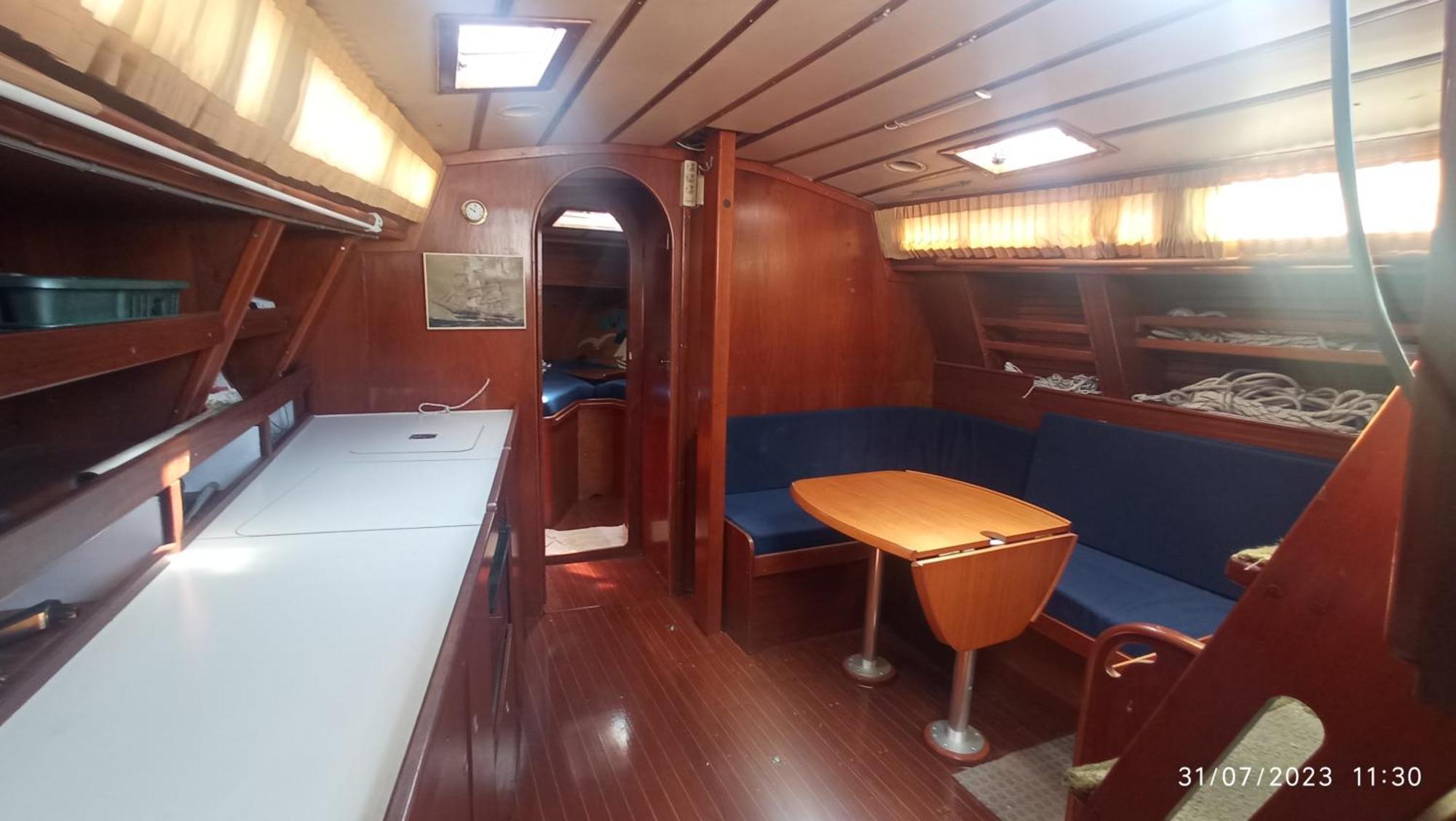 Barcelona Boat Experience *